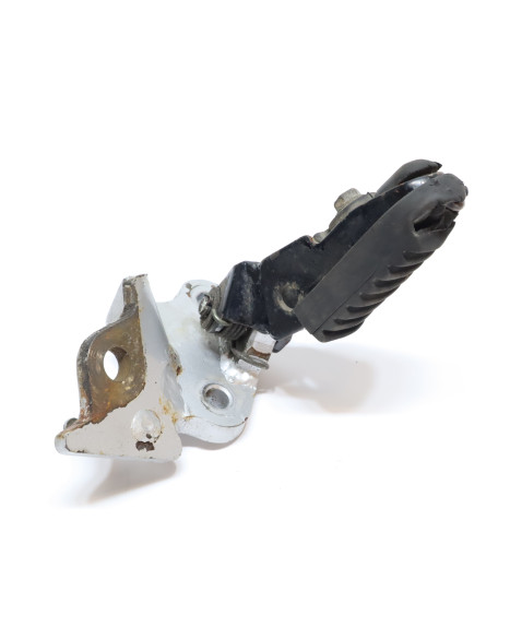 Honda XRV750 Africa Twin, fotpinne vänster