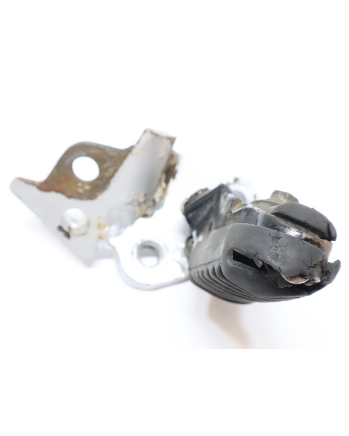 Honda XRV750 Africa Twin, fotpinne vänster