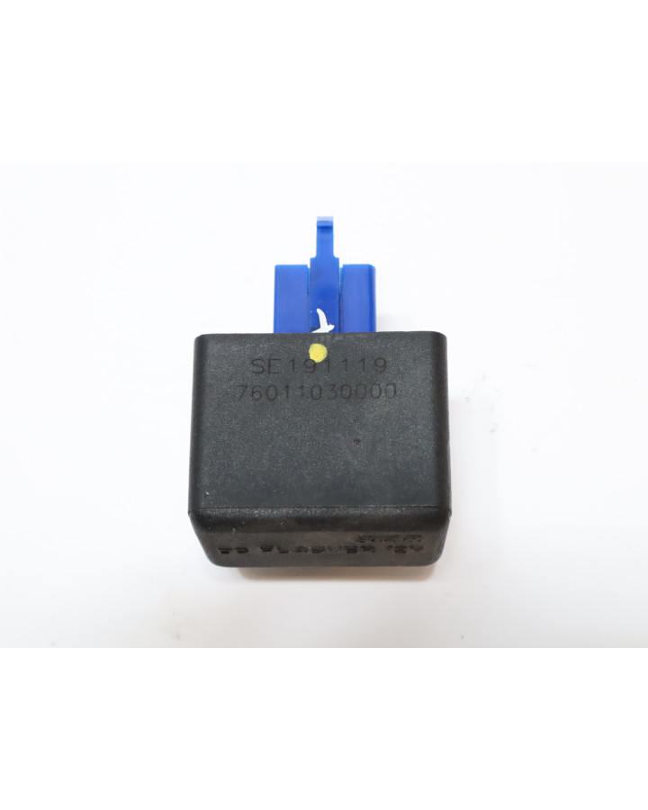 KTM 690 SMC, blinkersrelä