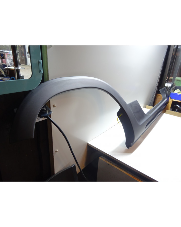 Ligier JS60, sidokjol