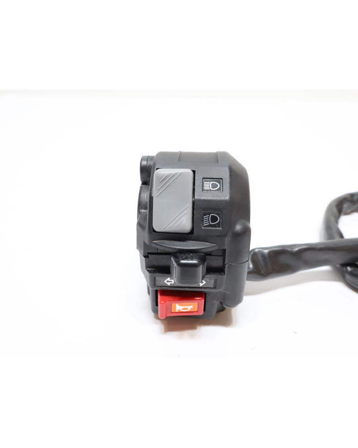 KTM 690 SMC, omkopplare vänster