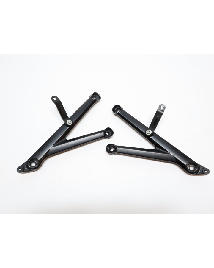 KTM 690 SMC, motorfäste (par)