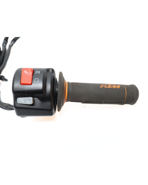 KTM 690 SMC, omkopplare med gashandtag höger 2