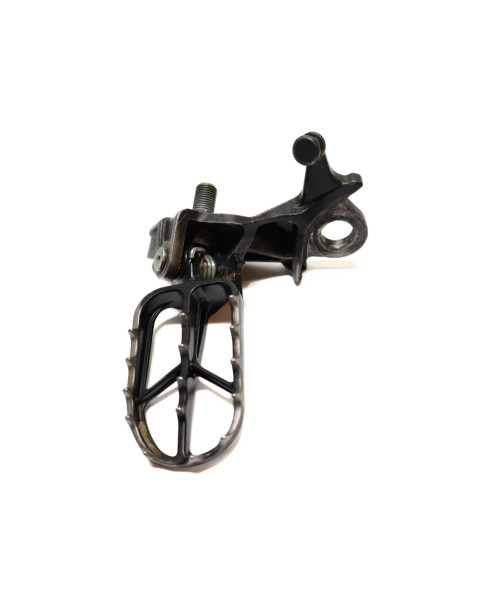 Honda CRF300RX, fotpinne vänster komplett 2