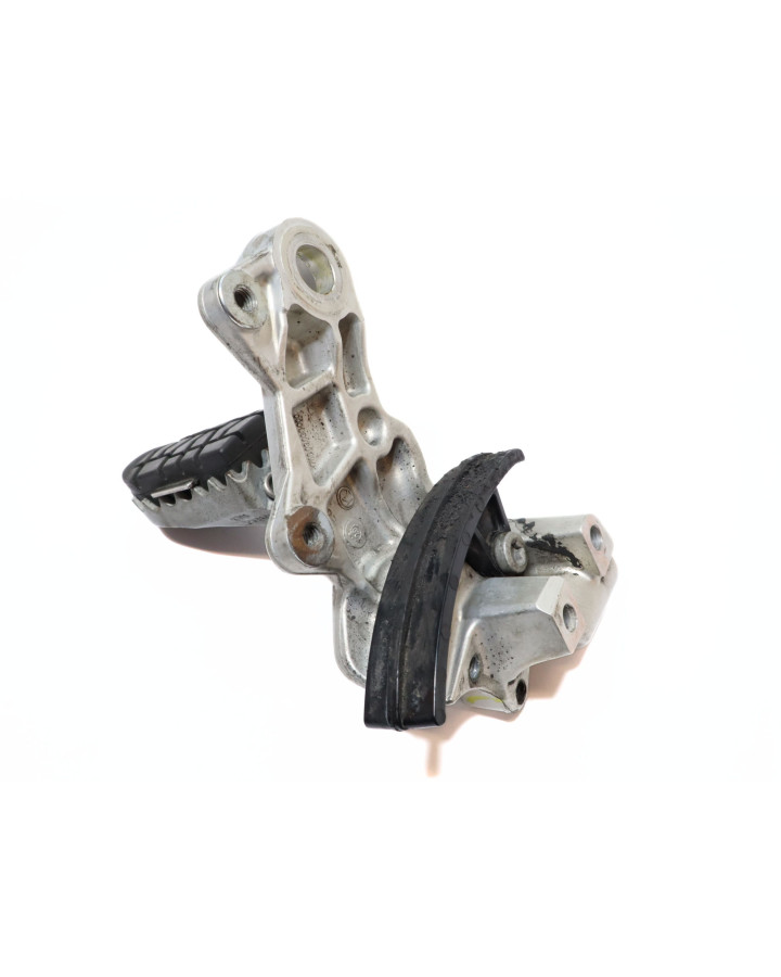 KTM 690 SMC, fotpinne vänster komplett