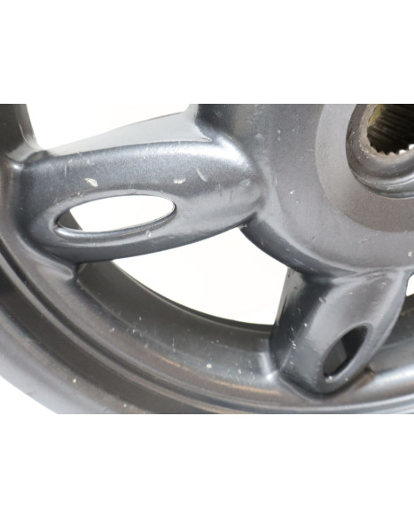 Yamaha Neos, bakfälg