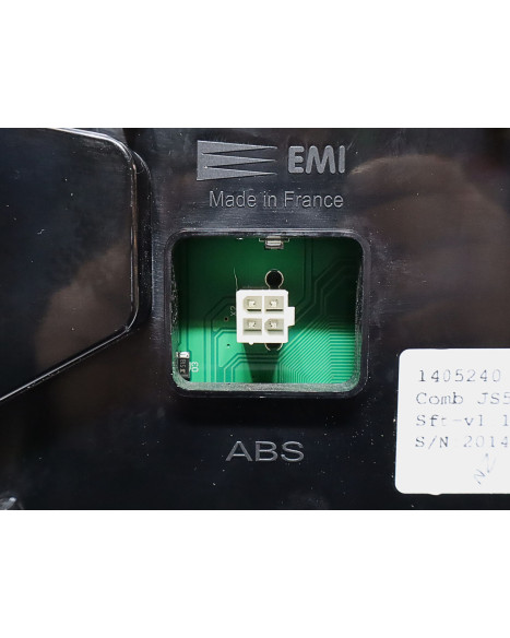 Ligier JS50, instrumentpanel