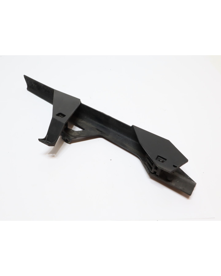 KTM 690 SMC, kedjeskydd