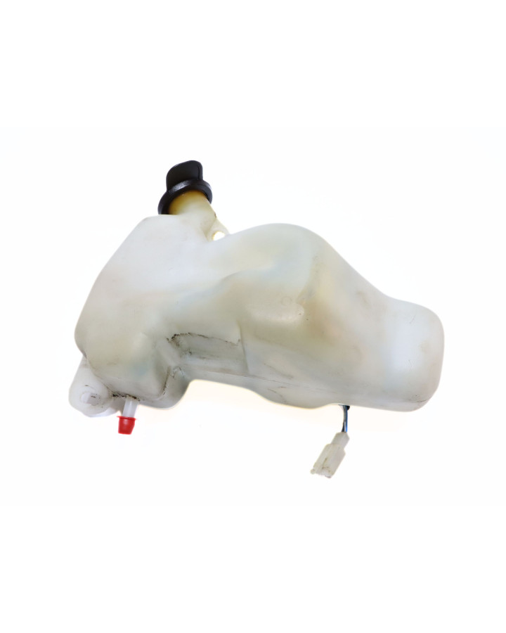 Keeway RY6, oljetank