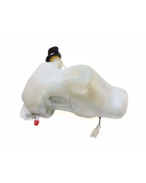 Keeway RY6, oljetank