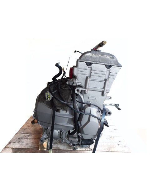 Yamaha FJR 1300, motor 2