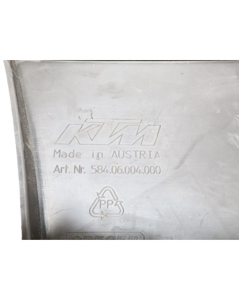 KTM 625 SXC, sidokåpa höger