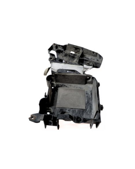 Yamaha XVS 1100A Dragstar, batterilåda