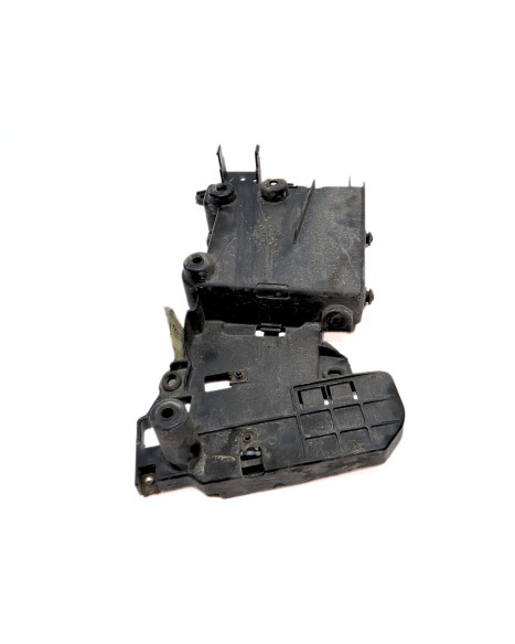 Yamaha XVS 1100A Dragstar, batterilåda