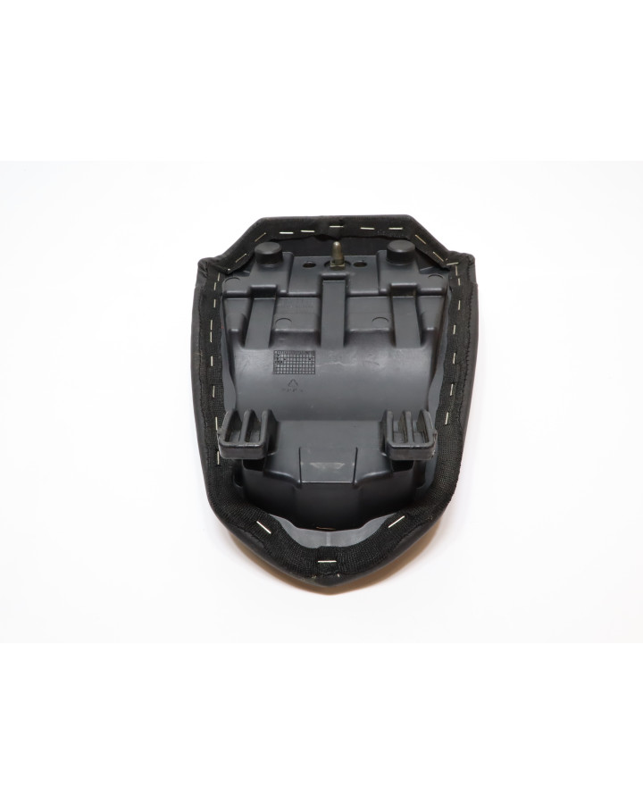 Aprilia RSV1000R, passagerarsadel