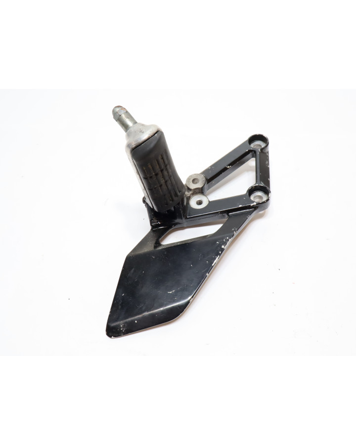 Honda CBR600F, fotpinne vänster