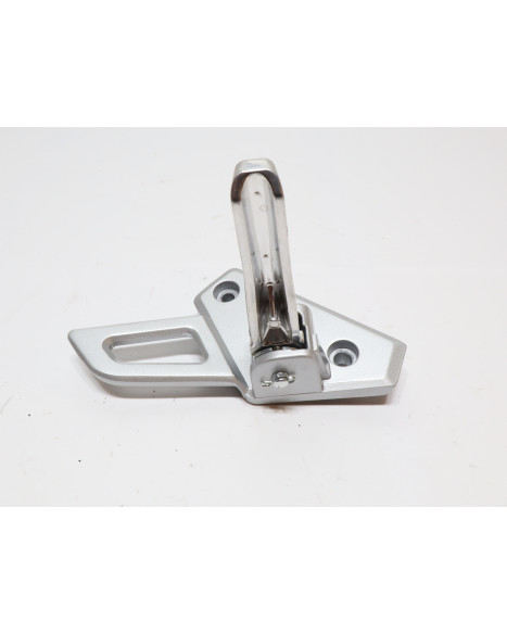 Peugeot Speedfight 3/4, passagerarfotpinne höger komplett