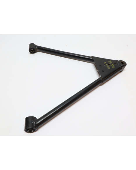 Ligier JS50/JS60, Microcar MGO/Due, bärarm höger fram