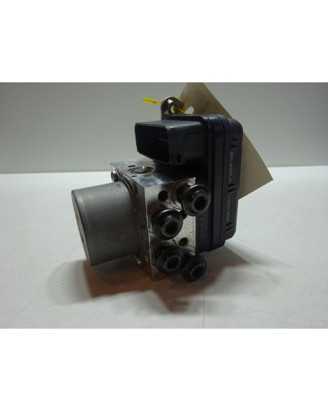 Yamaha XSR900/MT-09, ABS aggregat