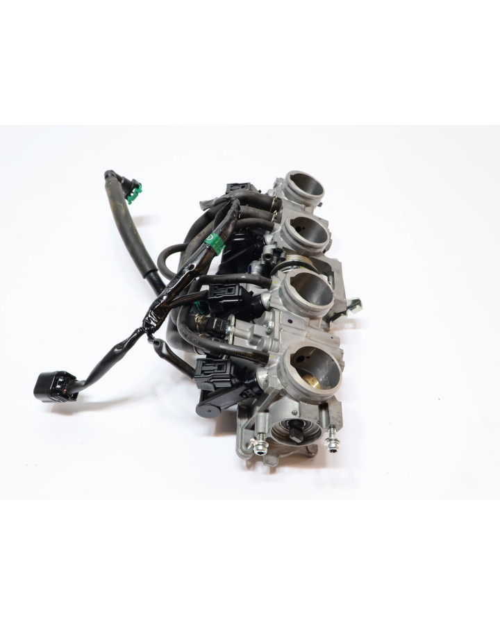 Honda CBR650F, gasspjäll/insprut