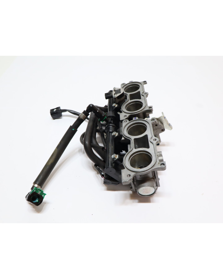 Honda CBR650F, gasspjäll/insprut