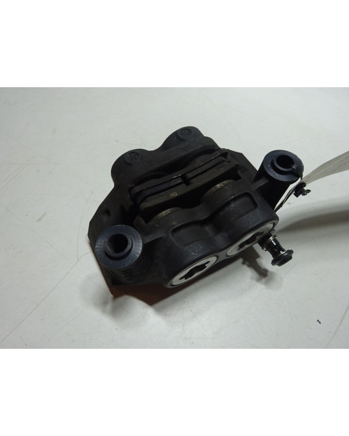 Yamaha XSR900, bromsok vänster fram