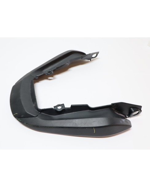 Honda CBR650F, bakkåpa 2