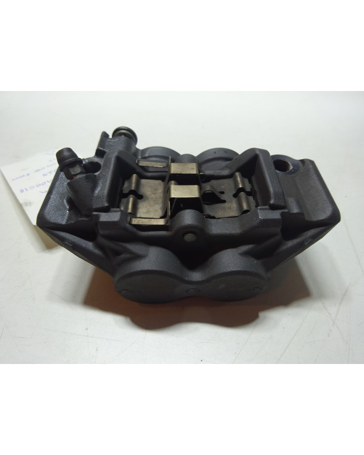 Yamaha XSR900, bromsok höger fram