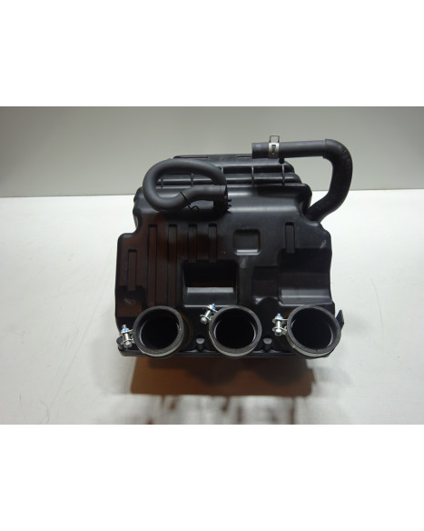 Yamaha XSR900, luftburk