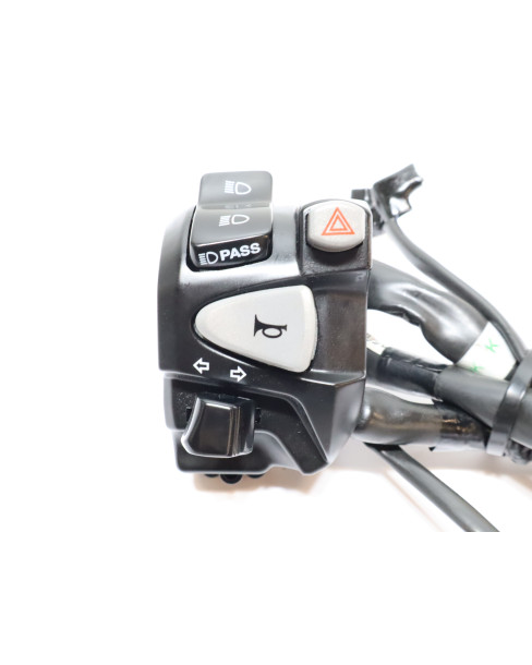 Honda CBR650F, omkopplare vänster 2