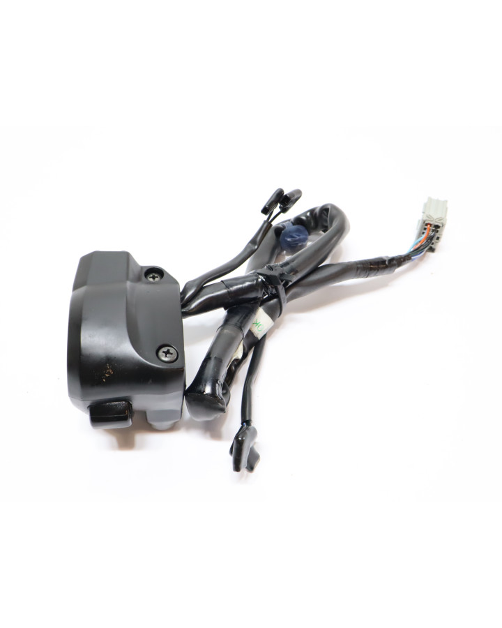 Honda CBR650F, omkopplare vänster