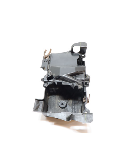 Honda CBR650F, inre låda