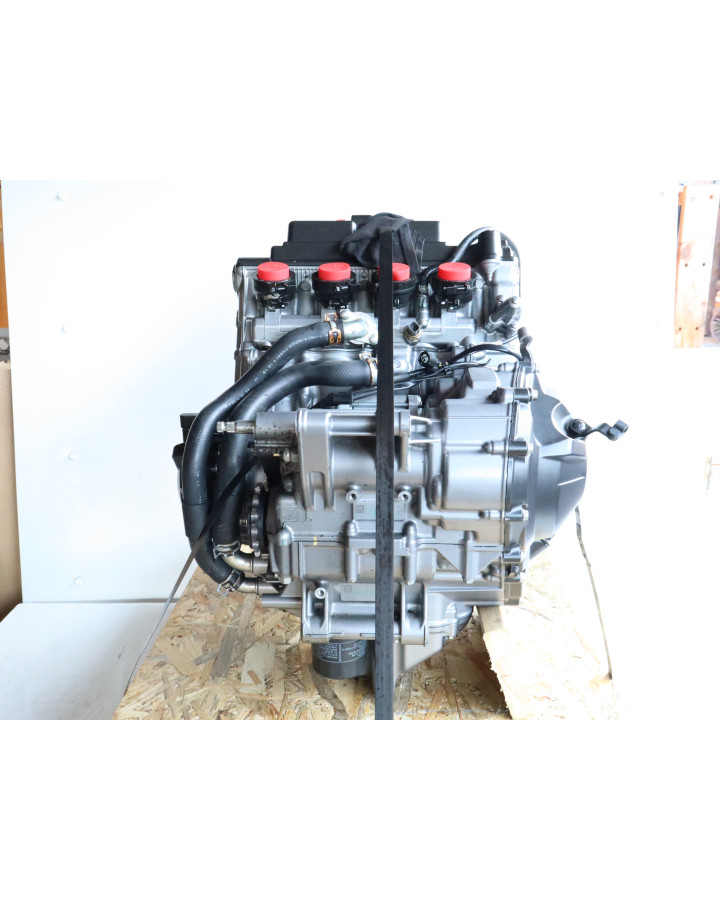 Honda CBR650F, motor
