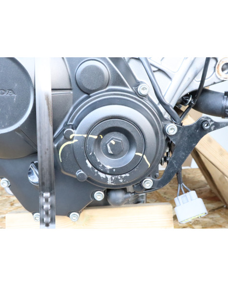 Honda CBR650F, motor