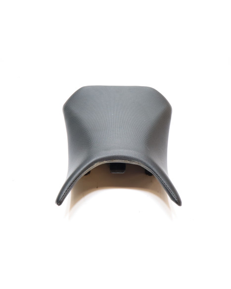 Honda CBR500R, sadel