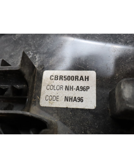 Honda CBR500R, batterilåda/inre stänkskärm