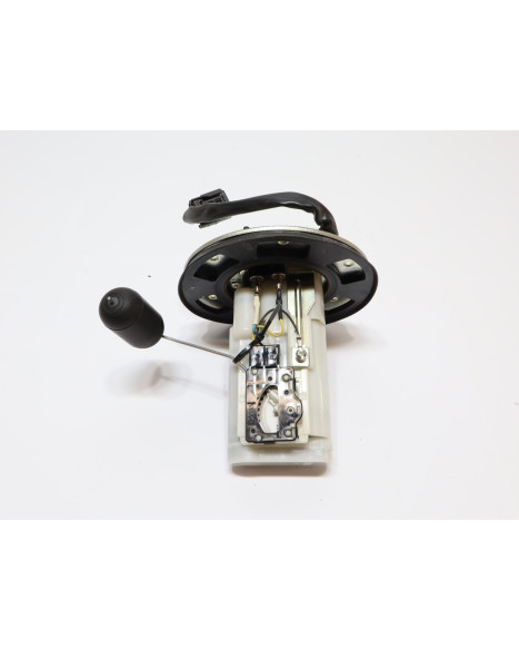 Honda CBR500R, bränslepump