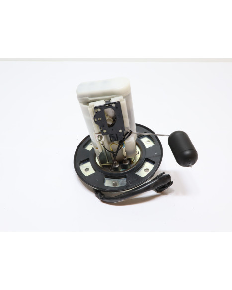 Honda CBR500R, bränslepump