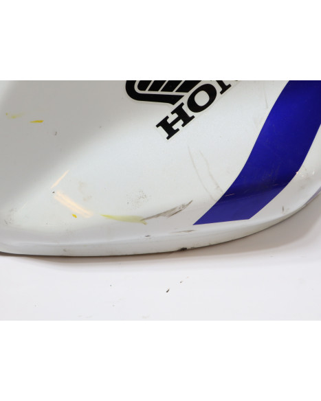 Honda CBR500R, bränsletank