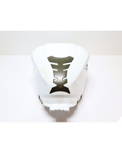 Honda CBR500R, bränsletank