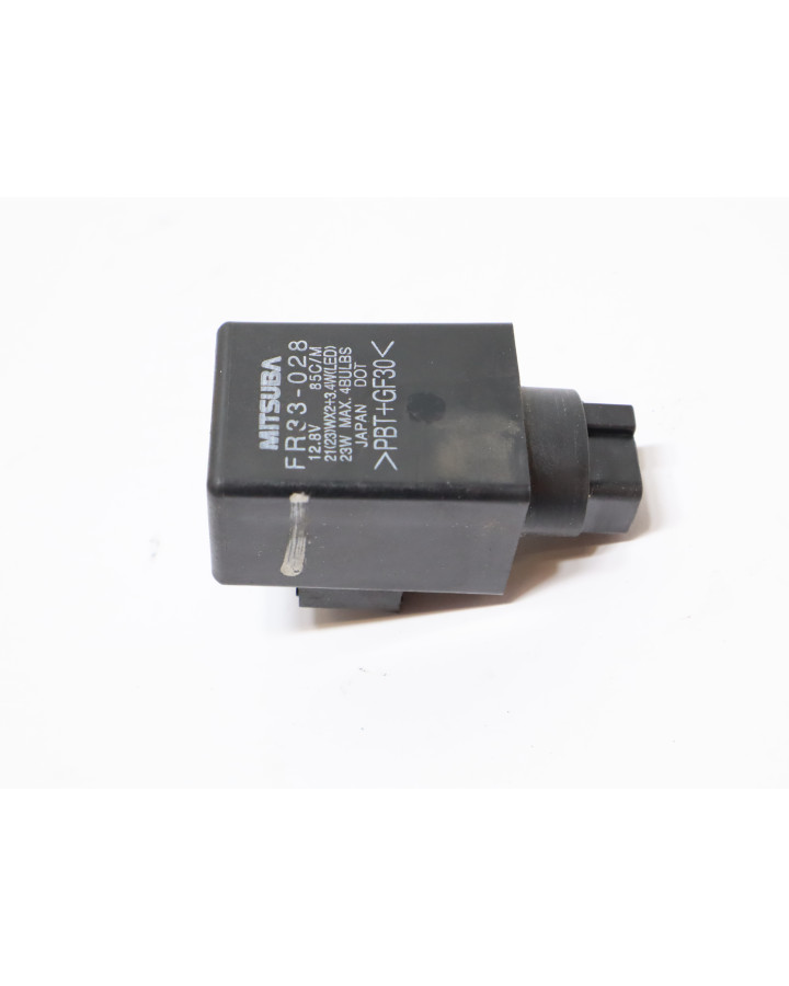 Honda CBR500R, blinkersrelä