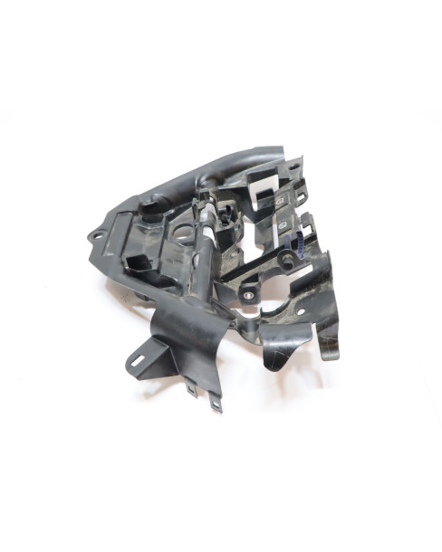 Honda CBR500R, monteringskonsoll 2