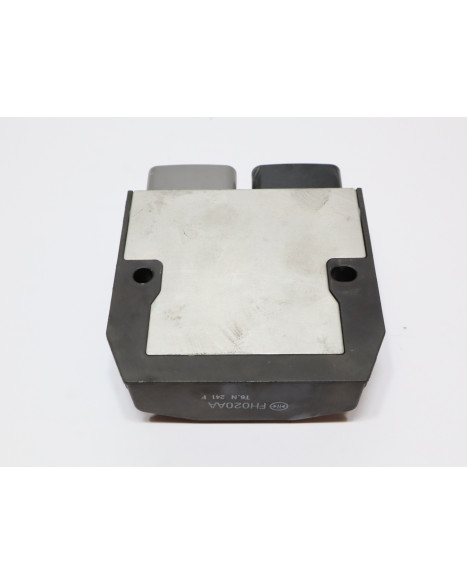 Honda CBR500R, voltregulator