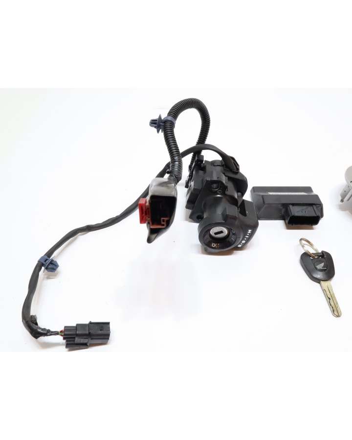 Honda CBR500R, tändningslås med ECU komplett