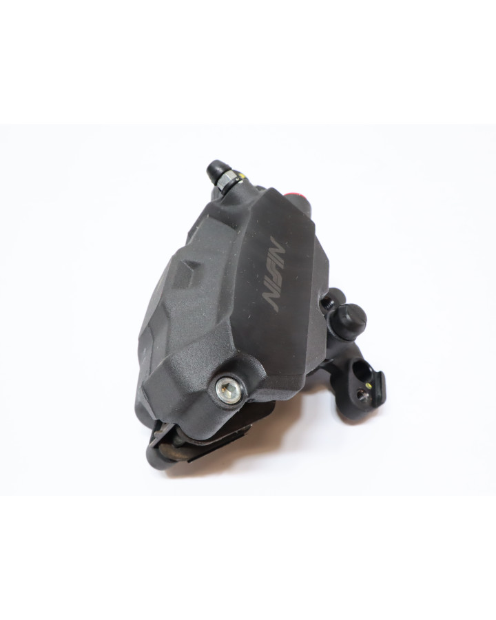 Honda CBR500R, bromsok fram