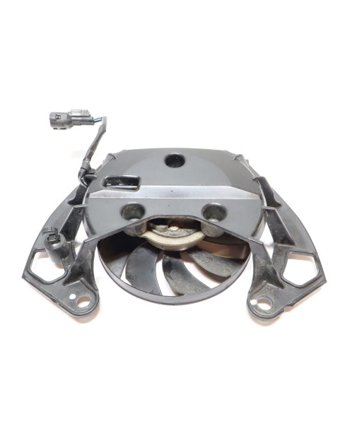 Honda CBR500R, kylarfläkt 2