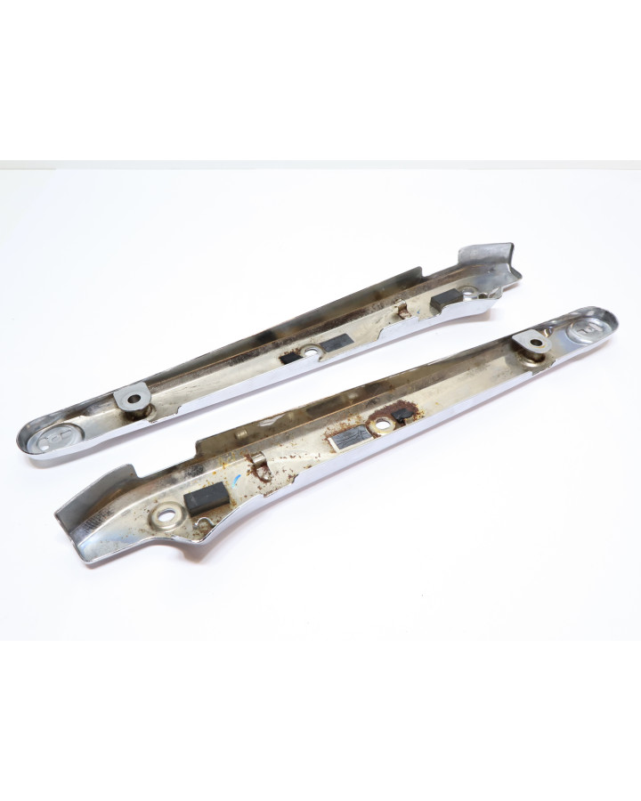 Honda VT750 Shadow, fäste bakskärm (par)