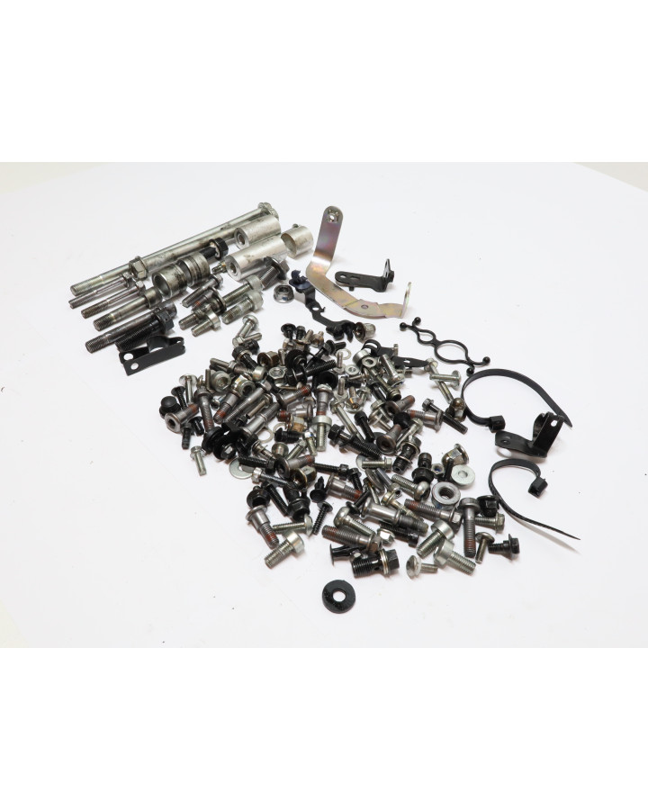 Honda CBR650F, skruvkit