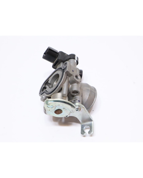 Peugeot Kisbee, gasspjäll/insprut