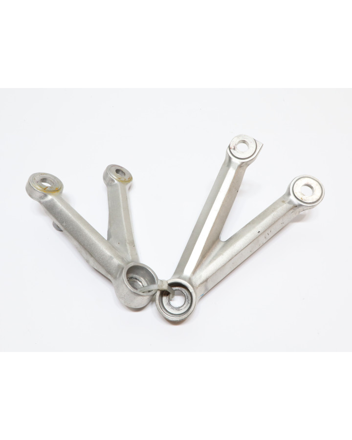 Honda CBR650F, motorfäste (par)